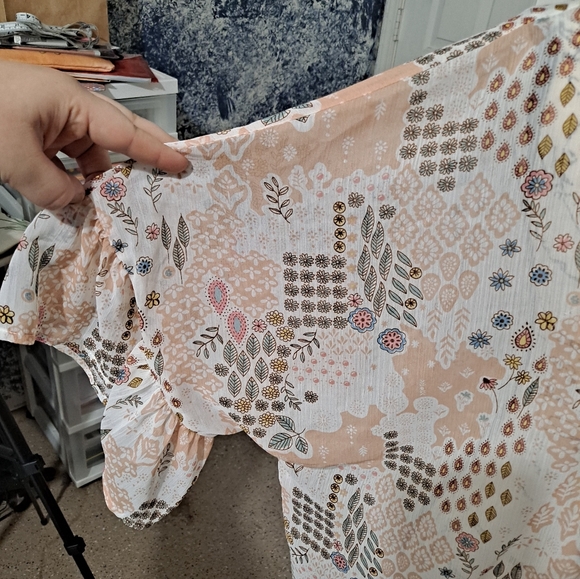 Cover Up - Picture 4 of 9